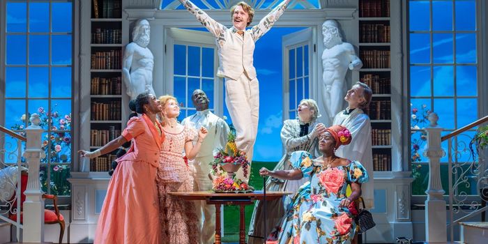 REVIEW: ‘The Importance Of Being Earnest’ at the National Theatre